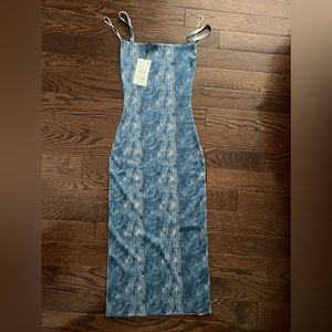 Zara dress brand new Jean print not Jean material
